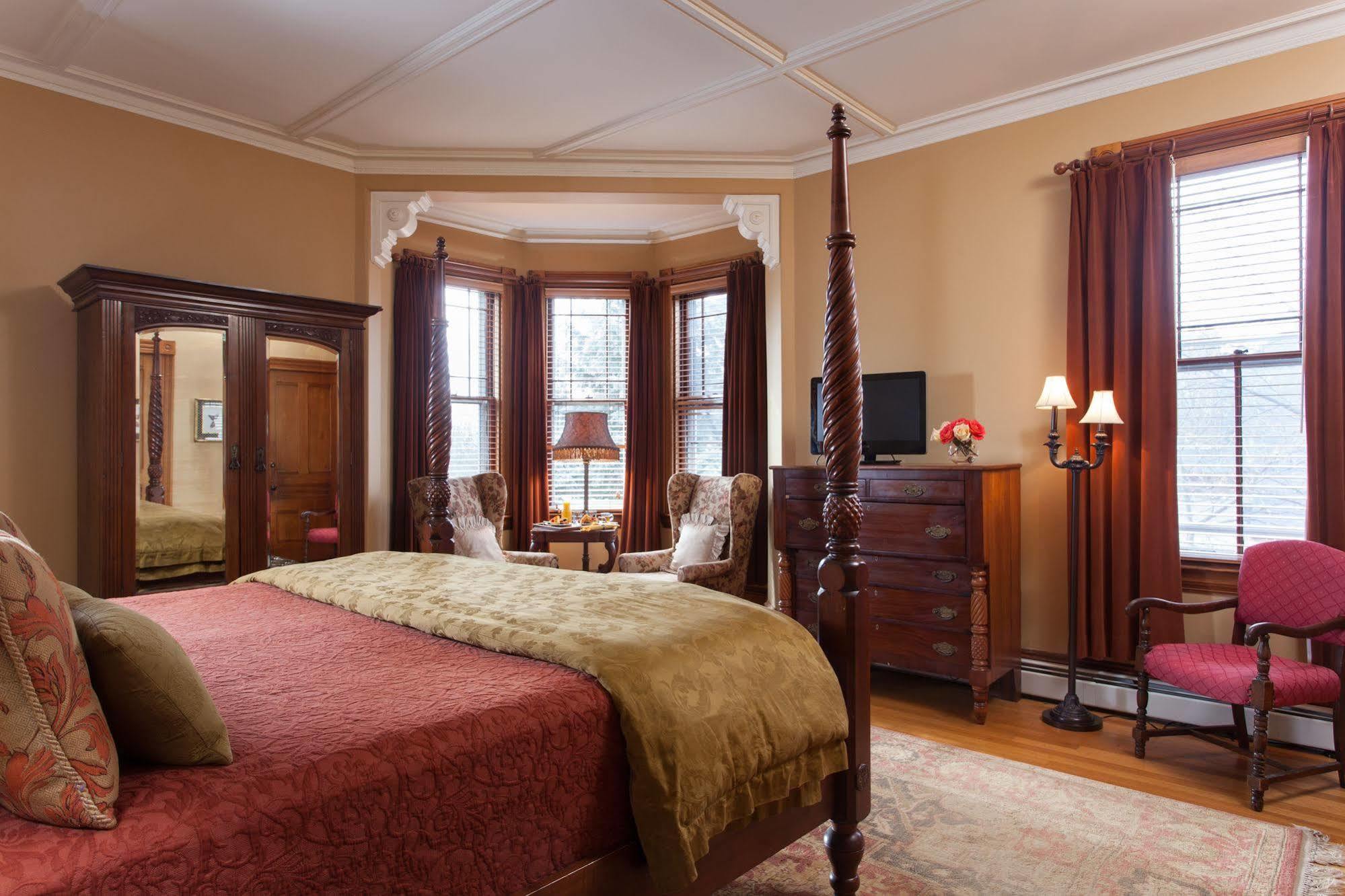 Lang House On Main Street Bed & Breakfast Burlington Dış mekan fotoğraf